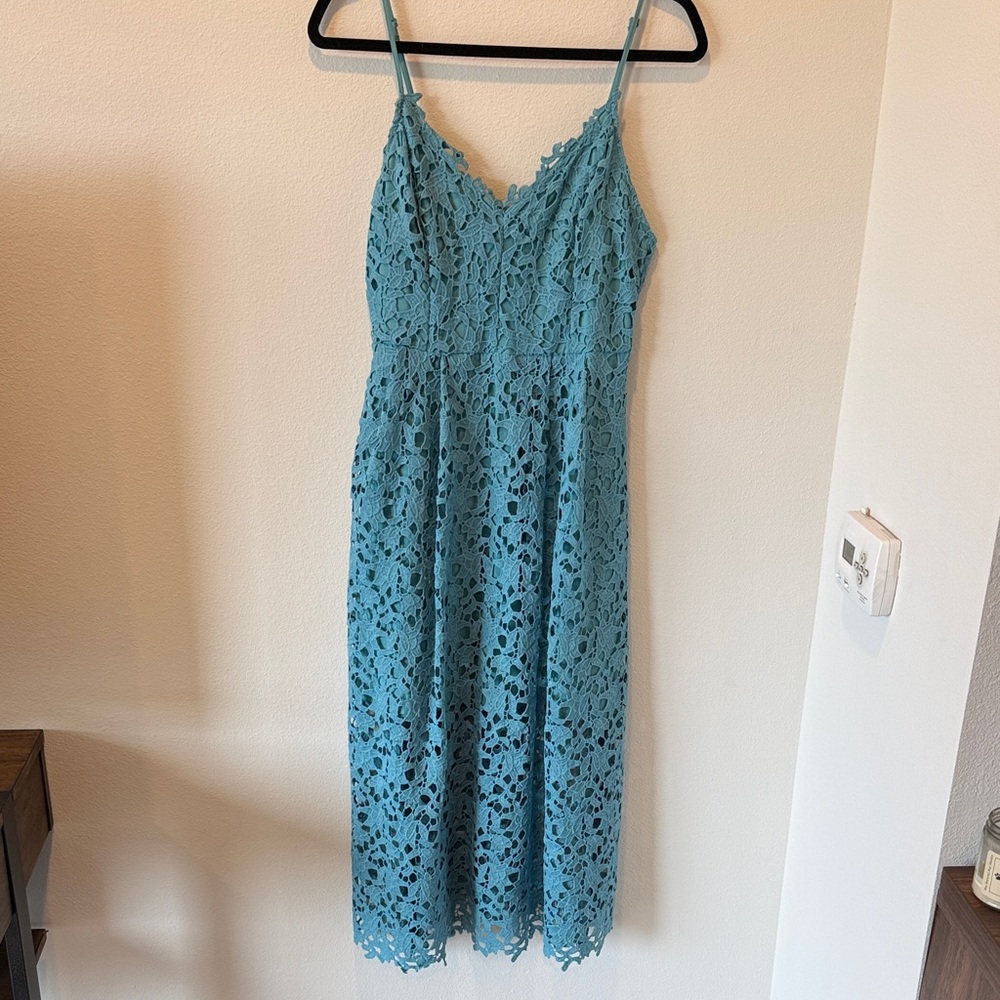 Sleeveless Teal Lace Midi Dress